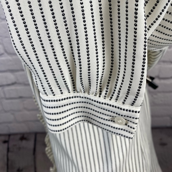 Talbots Striped Ruffle Blouse Button Down size Large - Picture 10 of 13